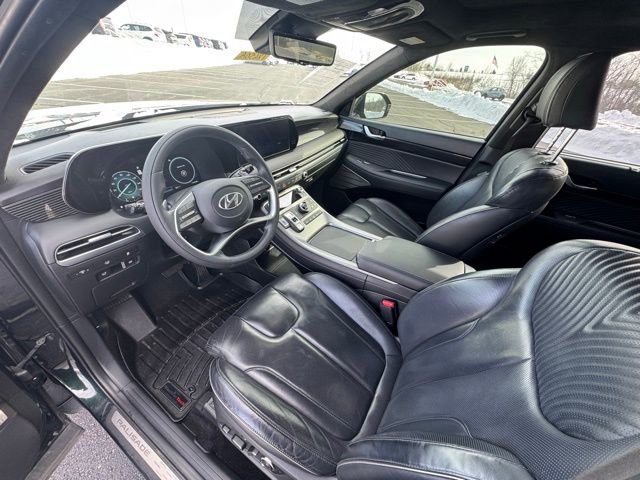 Used 2023 Hyundai Palisade Calligraphy image 14