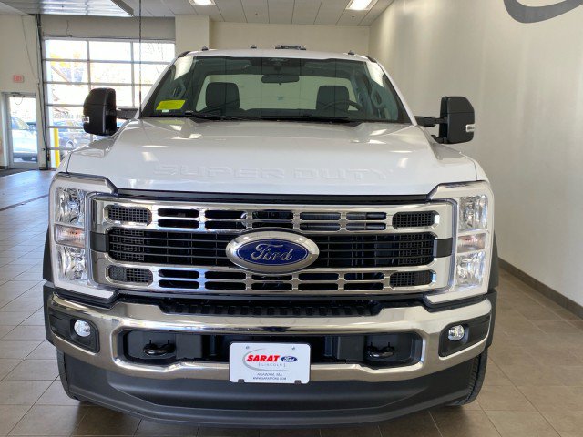 New 2026 Ford F550 Luxury RWD image 3