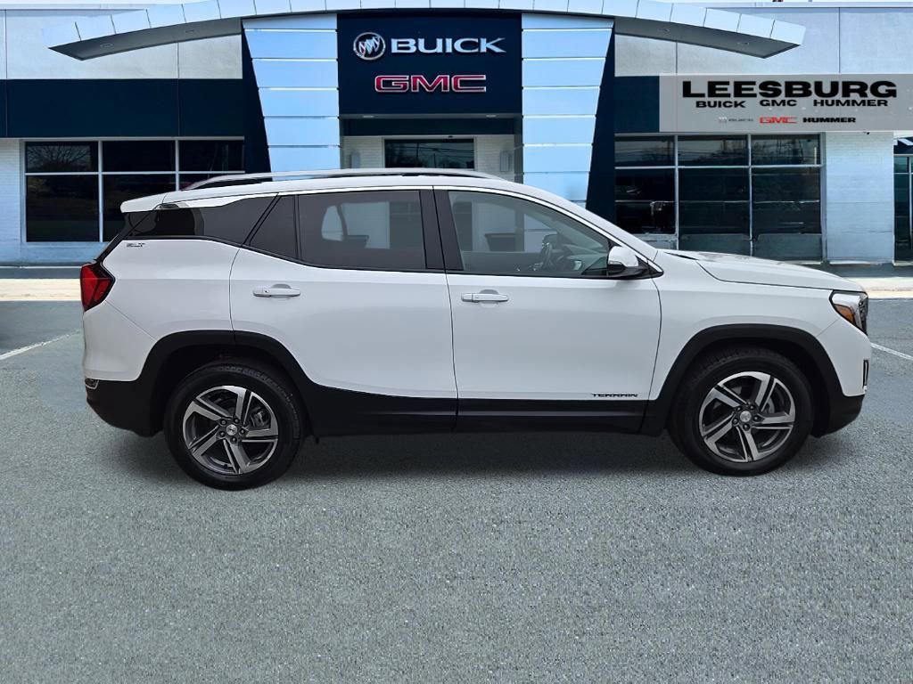 Used 2021 GMC Terrain SLT w/ LPO, Floor Liner Package image 8