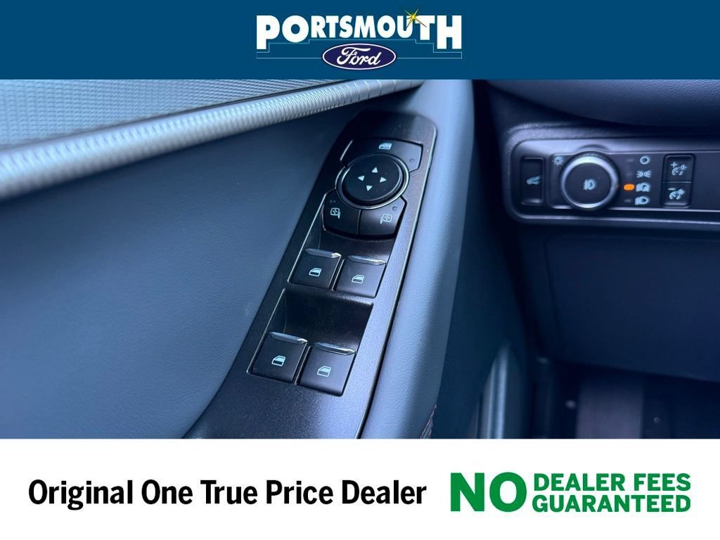 New 2026 Ford Explorer Active w/ Active Comfort Package AWD/4WD image 31