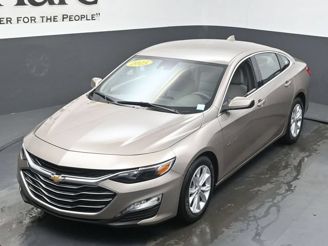 Used 2025 Chevrolet Malibu LT FWD image 44