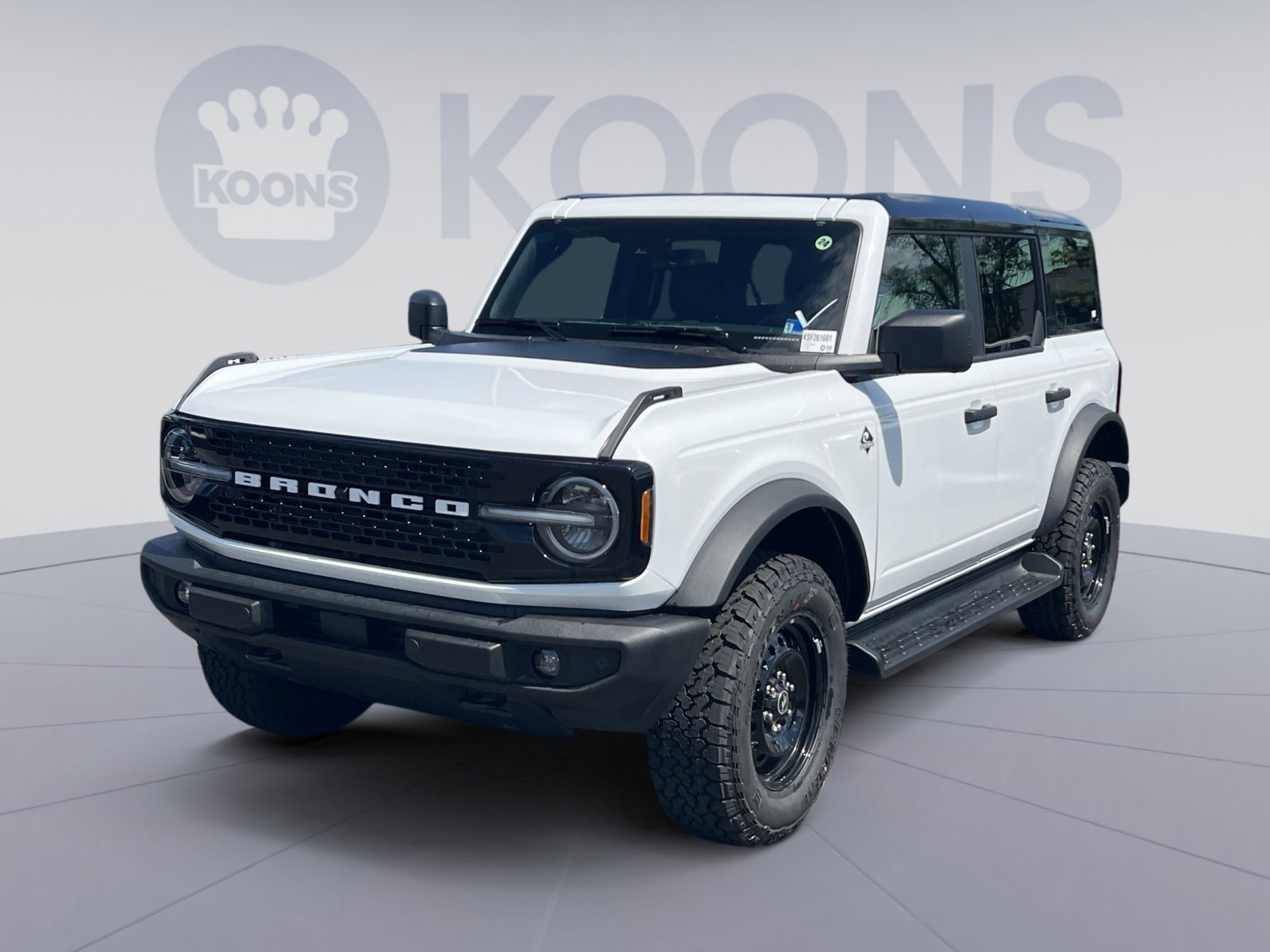 New 2026 Ford Bronco Outer Banks AWD/4WD image 1