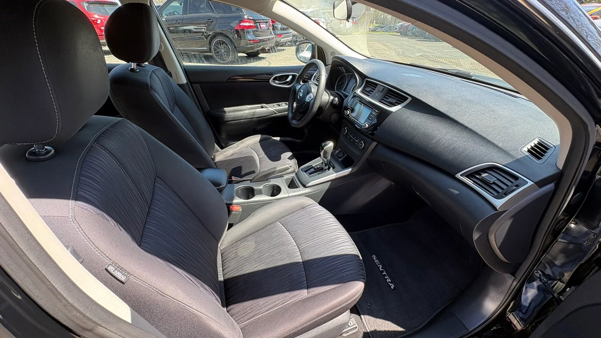 Used 2017 Nissan Sentra SV FWD image 28