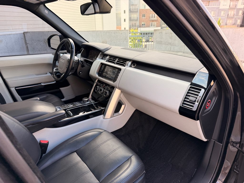 Used 2014 Land Rover Range Rover HSE AWD/4WD image 21
