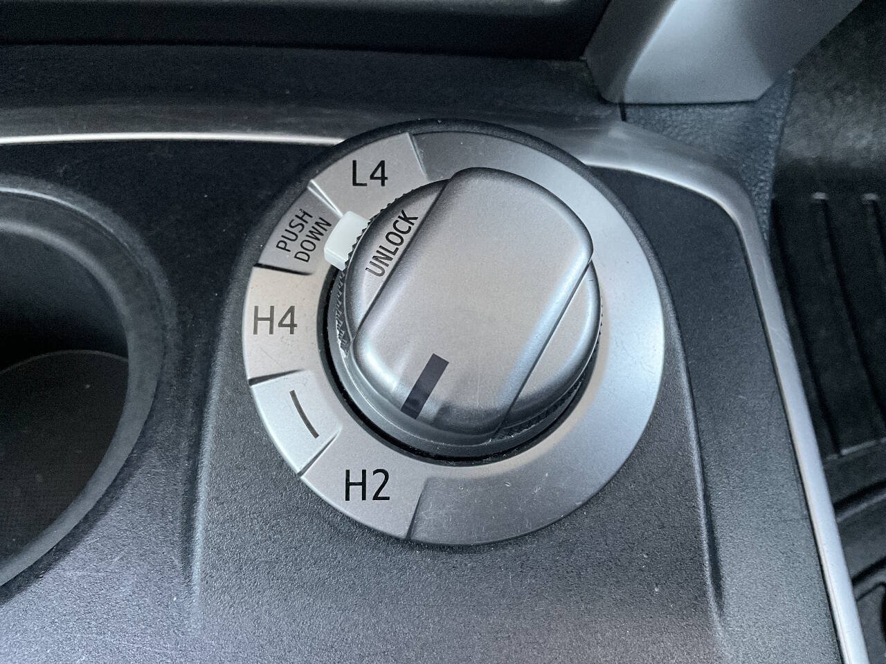 Used 2018 Toyota 4Runner SR5 Premium AWD/4WD image 36