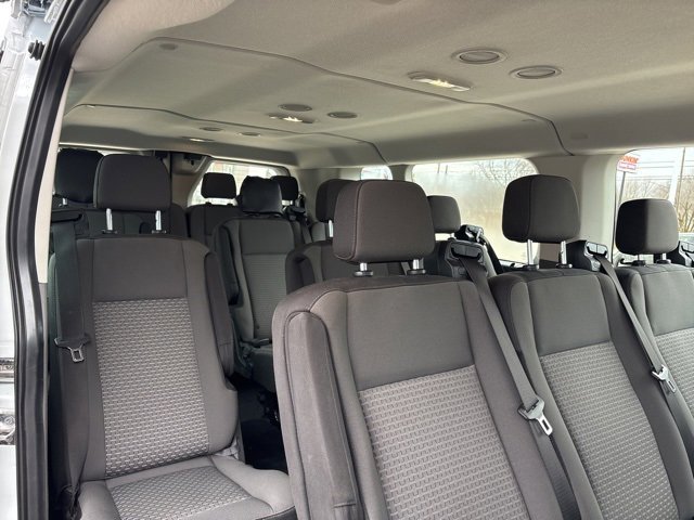 Used 2024 Ford Transit 350 XLT image 7