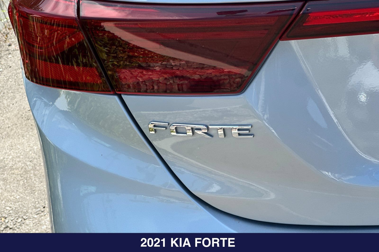 Used 2021 Kia Forte LXS FWD image 26