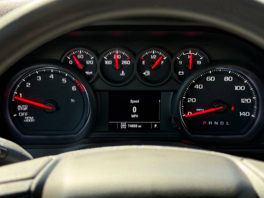 Used 2023 Chevrolet Silverado 1500 Custom AWD/4WD image 9