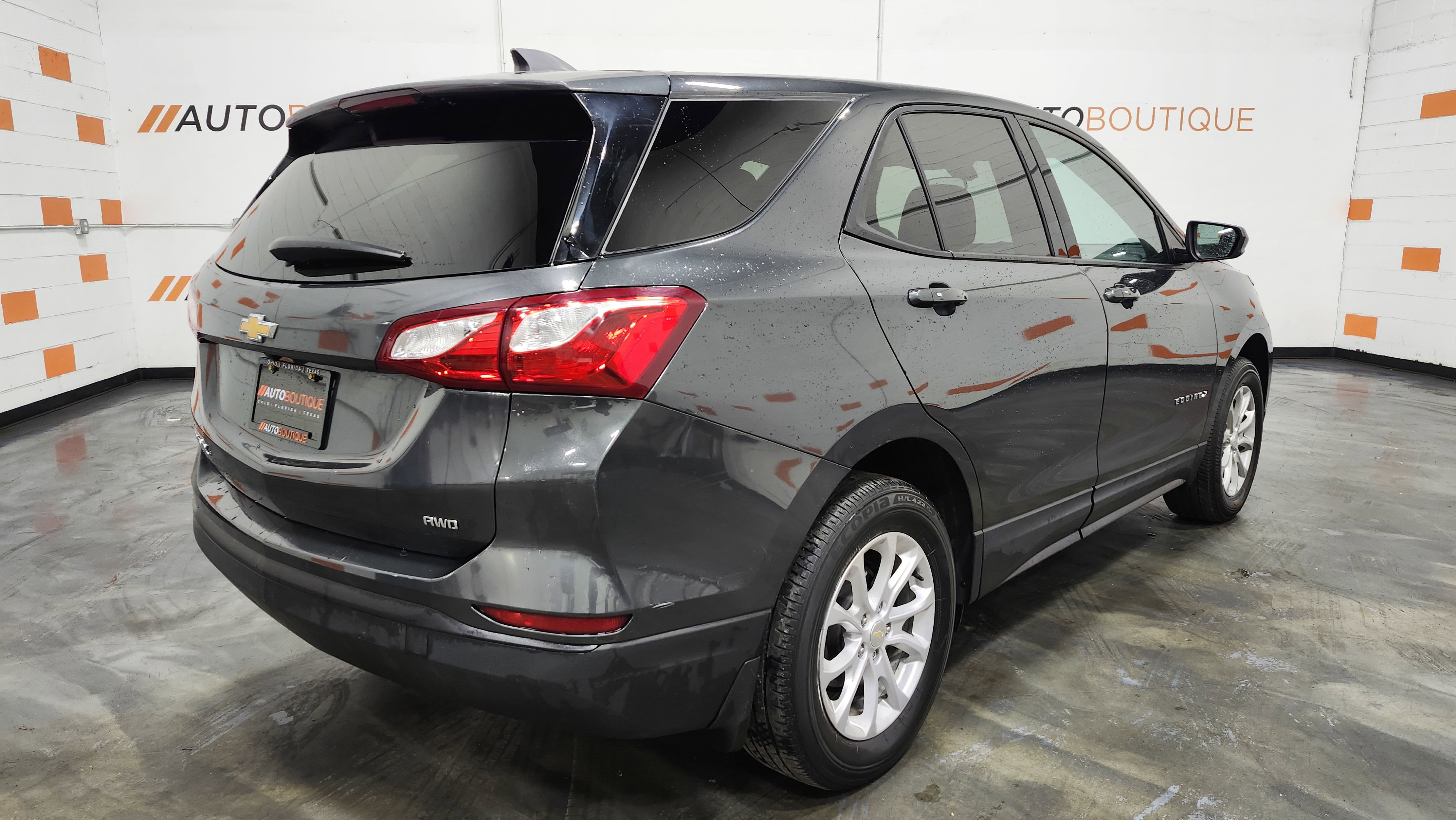 Used 2019 Chevrolet Equinox LS w/ LS Convenience Package image 16