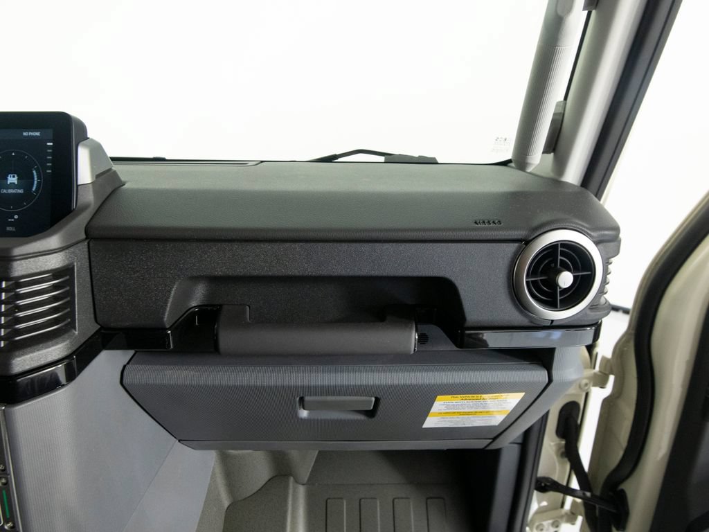 Used 2025 INEOS Grenadier Fieldmaster Edition AWD/4WD image 31