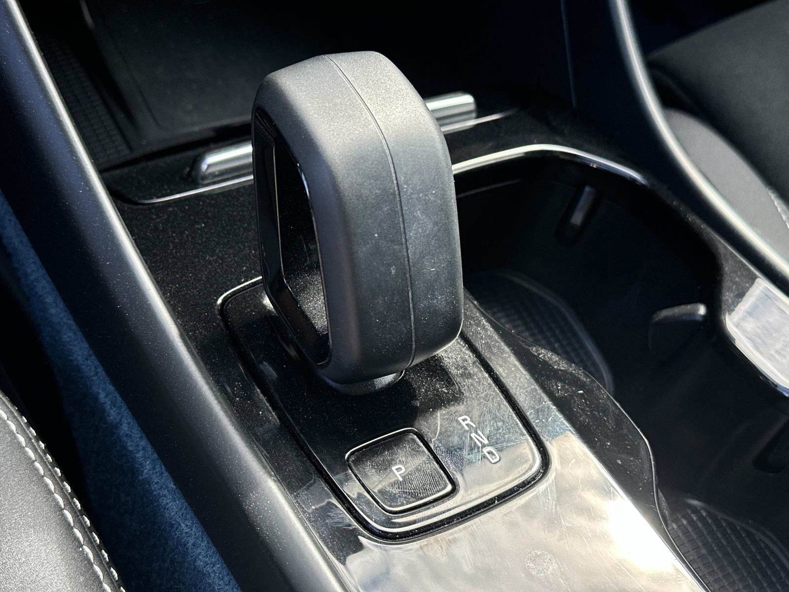 Certified 2023 Volvo XC40 Recharge Plus image 14