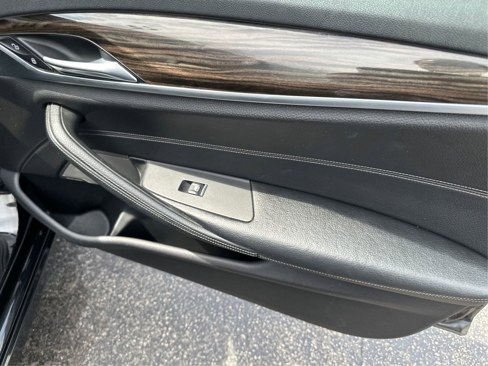 Used 2017 BMW 540i xDrive AWD/4WD image 22