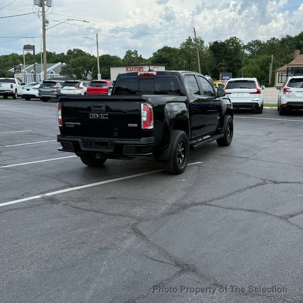 Used 2015 GMC Canyon SLE w/ All-Terrain Package AWD/4WD image 15