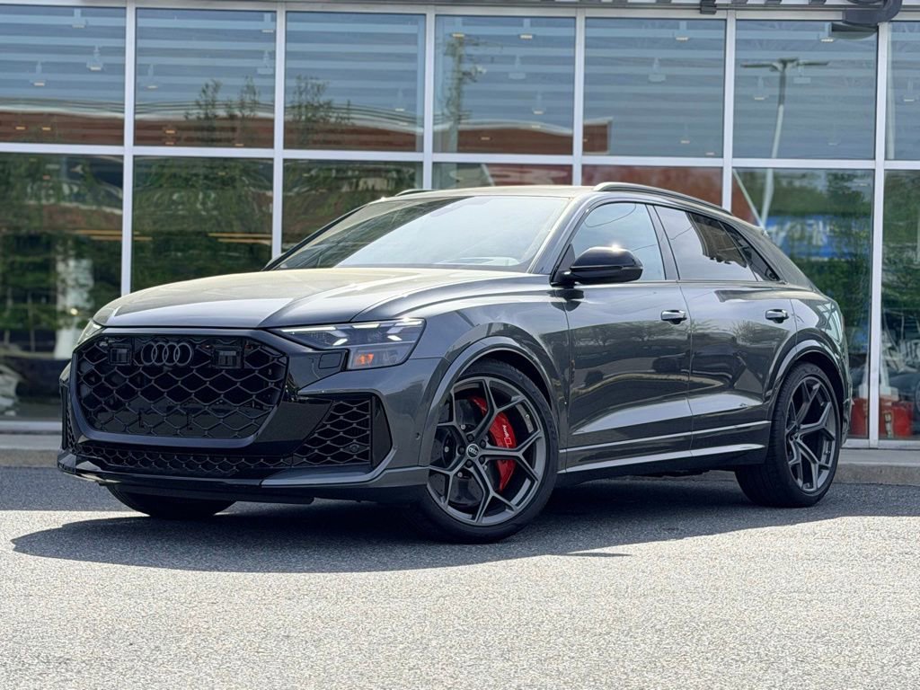 Used 2025 Audi RS Q8 performance AWD/4WD image 2