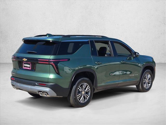 New 2027 Chevrolet Traverse LT FWD image 2