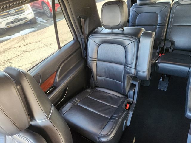 Certified 2023 Lincoln Navigator L Reserve image 16