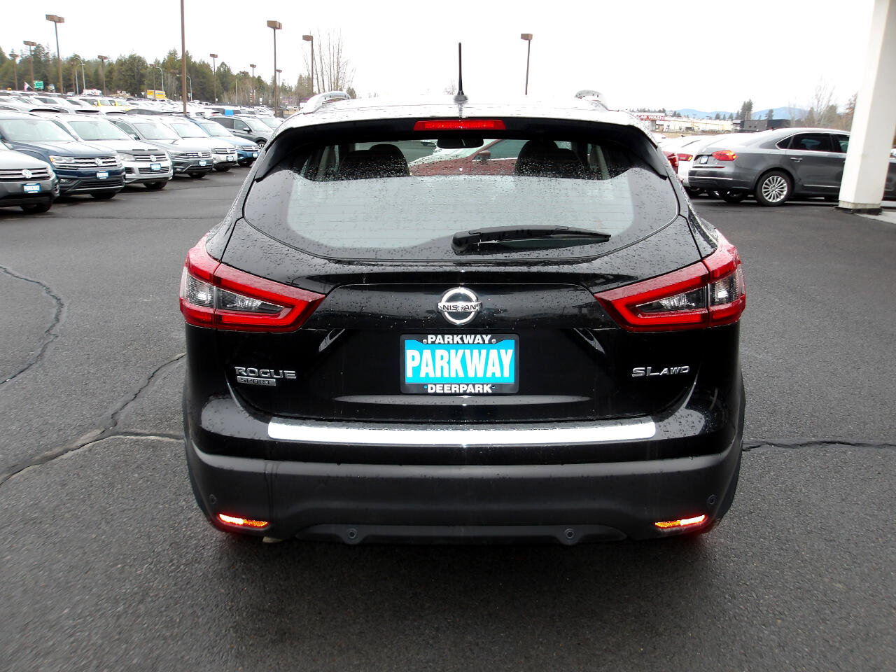 Used 2022 Nissan Rogue Sport SL w/ Premium Package image 4