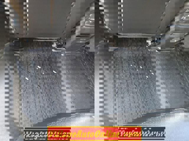 Used 2019 GMC Acadia SLT w/ LPO, Floor Liner Package image 30