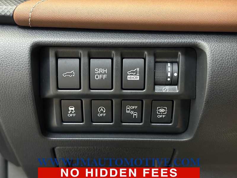 Used 2021 Subaru Forester Touring AWD/4WD image 35