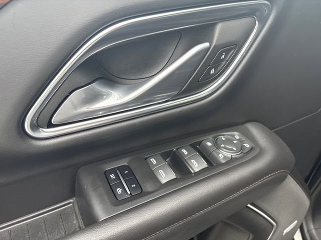 Used 2022 Chevrolet Tahoe High Country AWD/4WD image 19