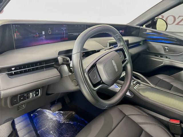 Certified 2024 Lincoln Nautilus Premier w/ Jet Appearance Package image 11