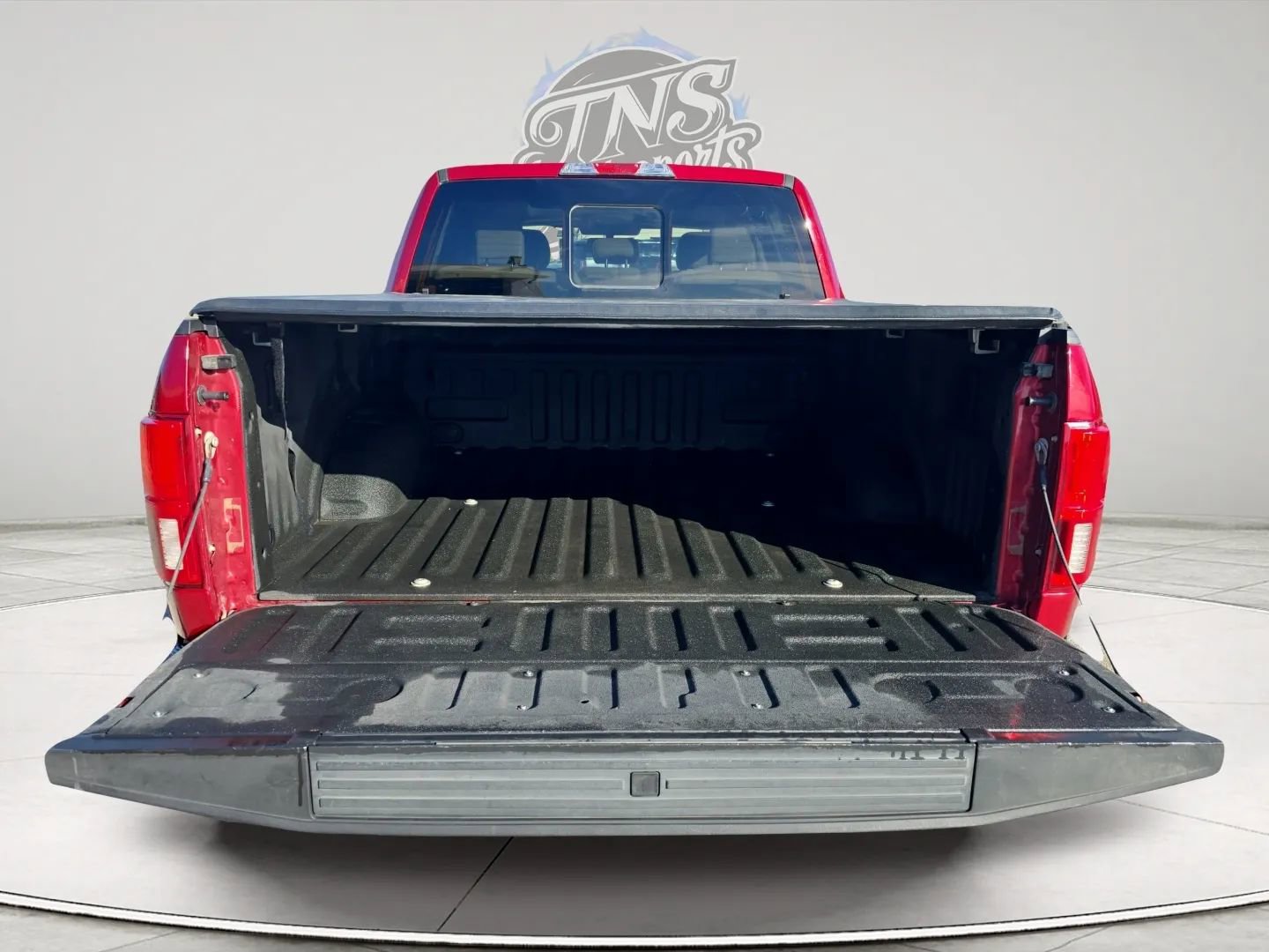 Used 2018 Ford F150 Lariat image 11