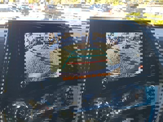 Used 2023 Toyota Highlander L image 23