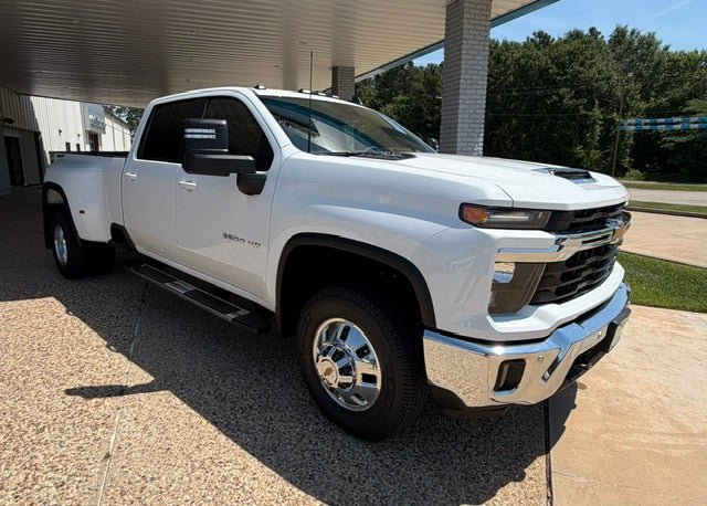 New 2026 Chevrolet Silverado 3500 LT w/ Safety Package