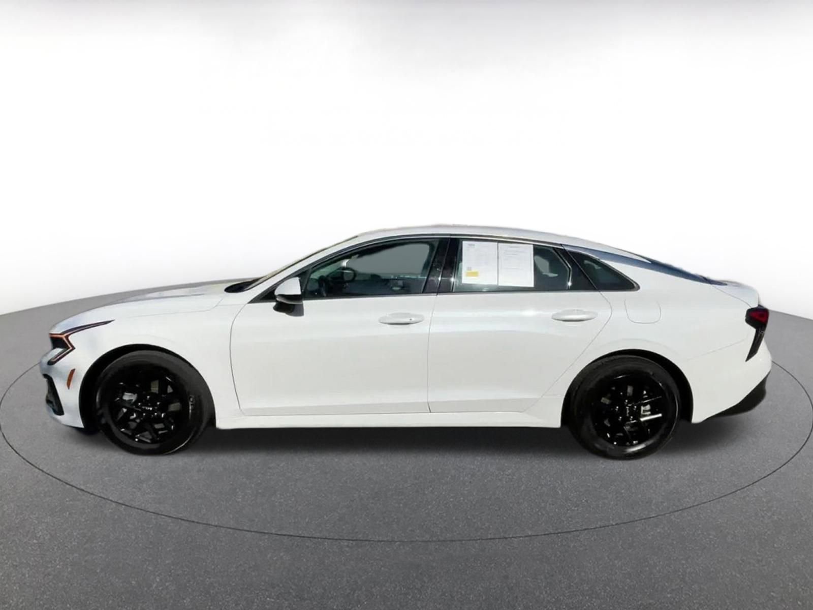 Used 2025 Kia K5 LXS image 10