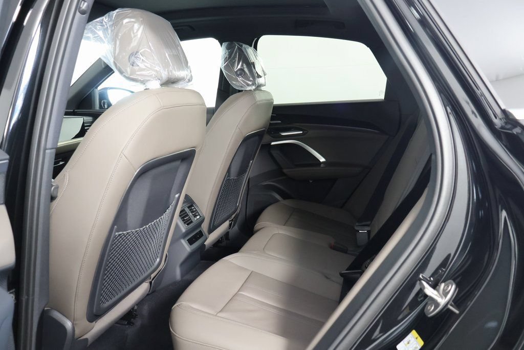 New 2026 Audi Q5 Premium Plus AWD/4WD image 6