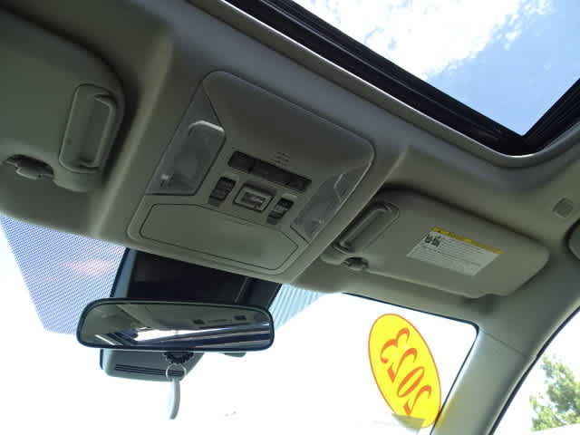 Certified 2023 Toyota RAV4 XLE Premium AWD/4WD image 35