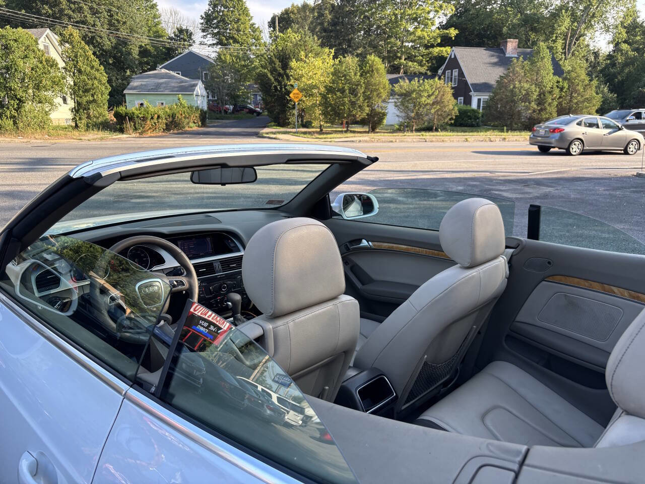 Used 2010 Audi A5 2.0T Premium image 4