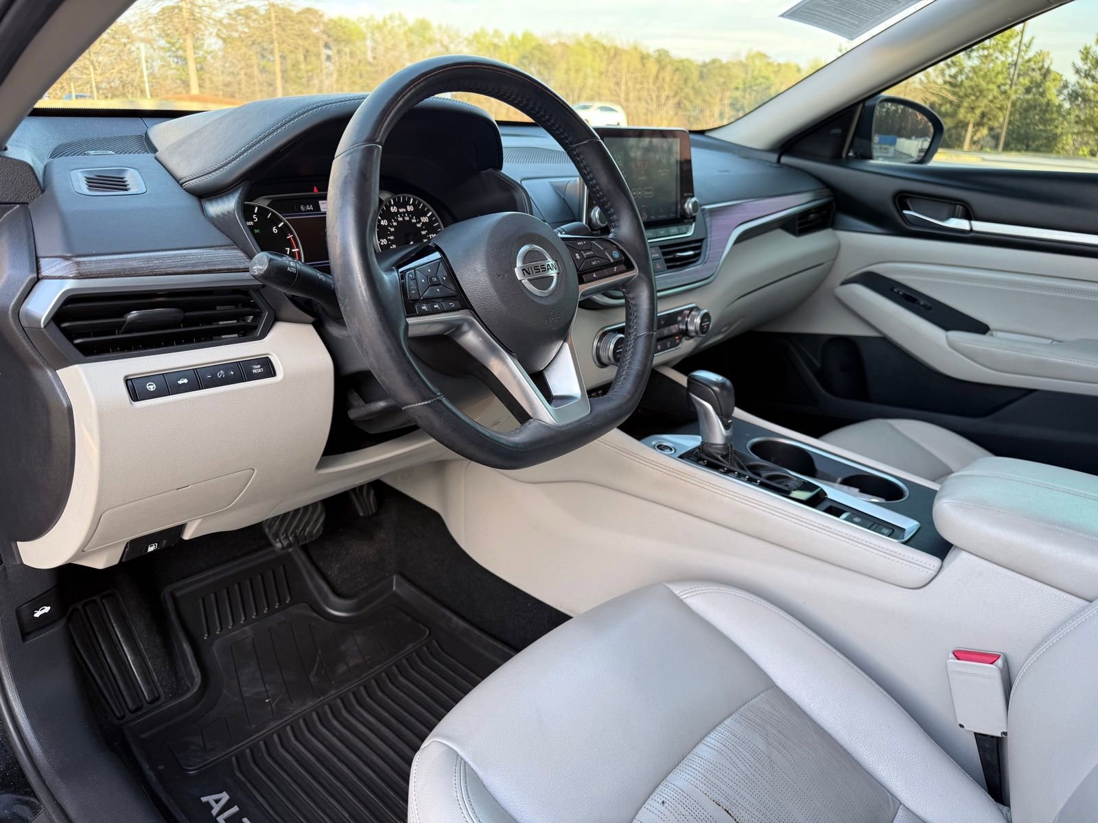 Used 2019 Nissan Altima 2.5 Platinum image 21