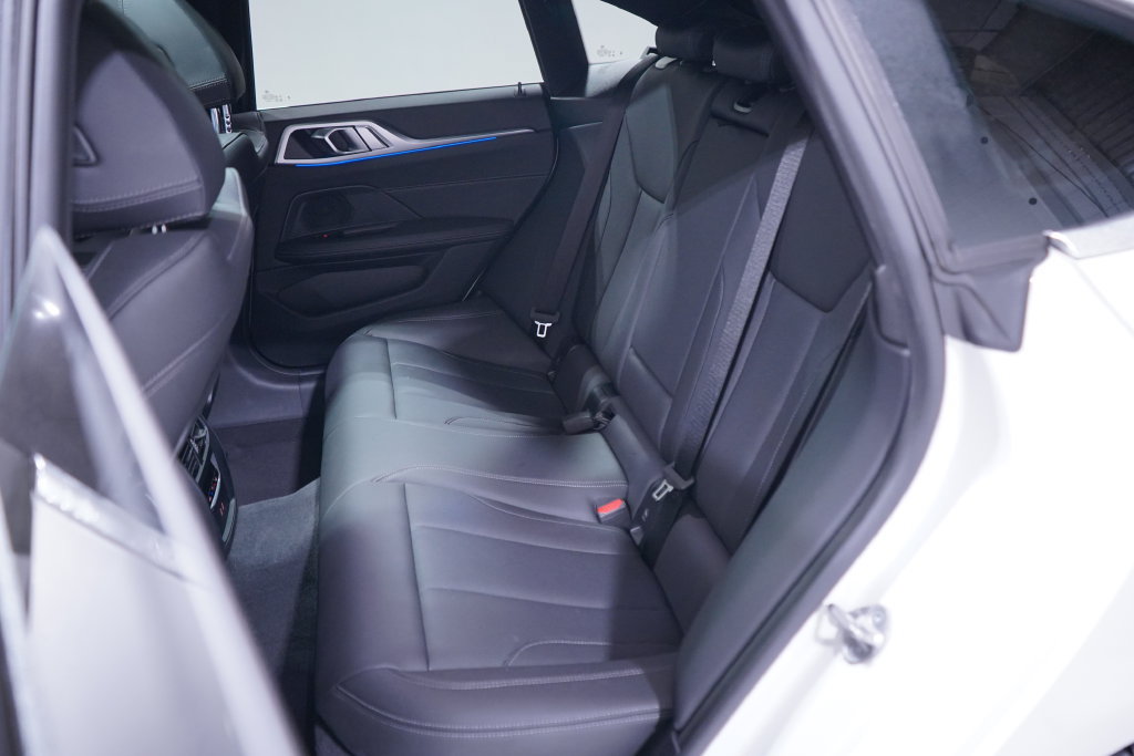 Used 2024 BMW i4 eDrive35 w/ Convenience Package RWD image 10