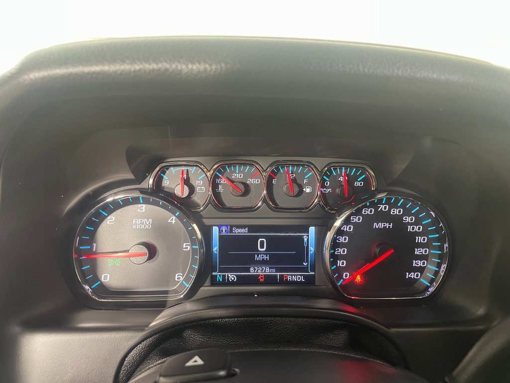 Used 2020 Chevrolet Suburban LT w/ RST Edition image 17