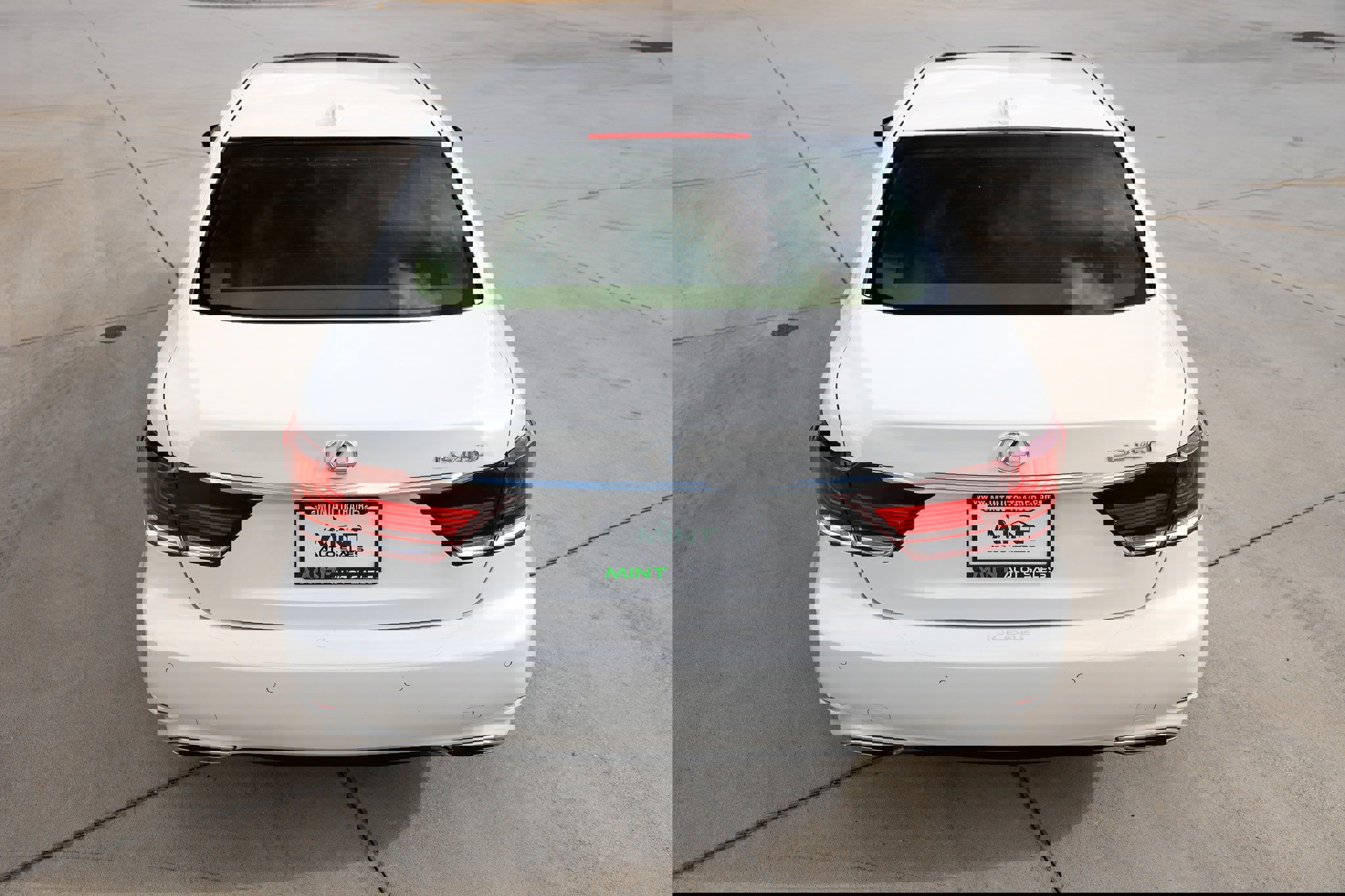 Used 2015 Lexus LS 460 image 14