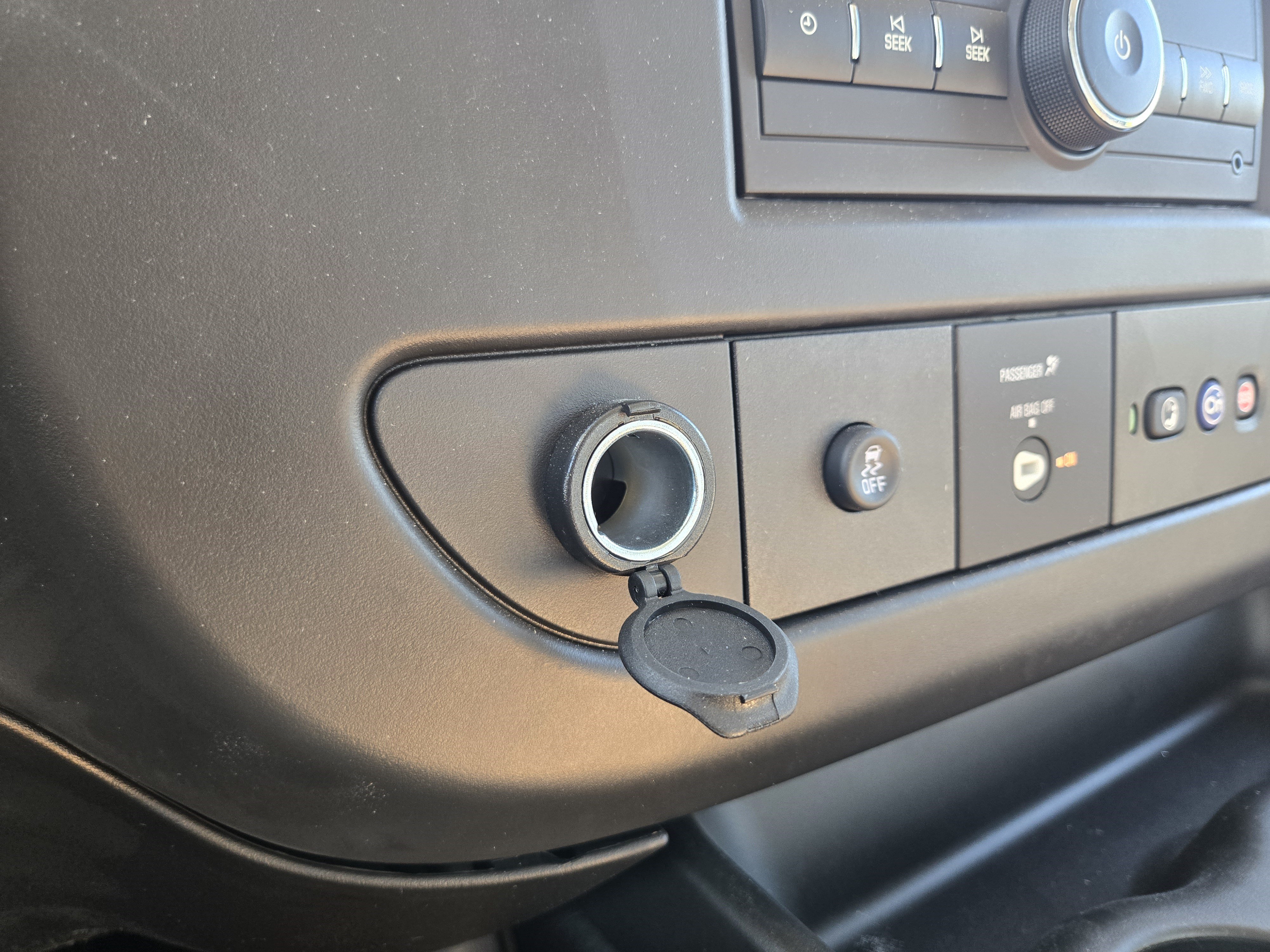 New 2024 Chevrolet Express 3500 w/ Power Convenience Package RWD image 22