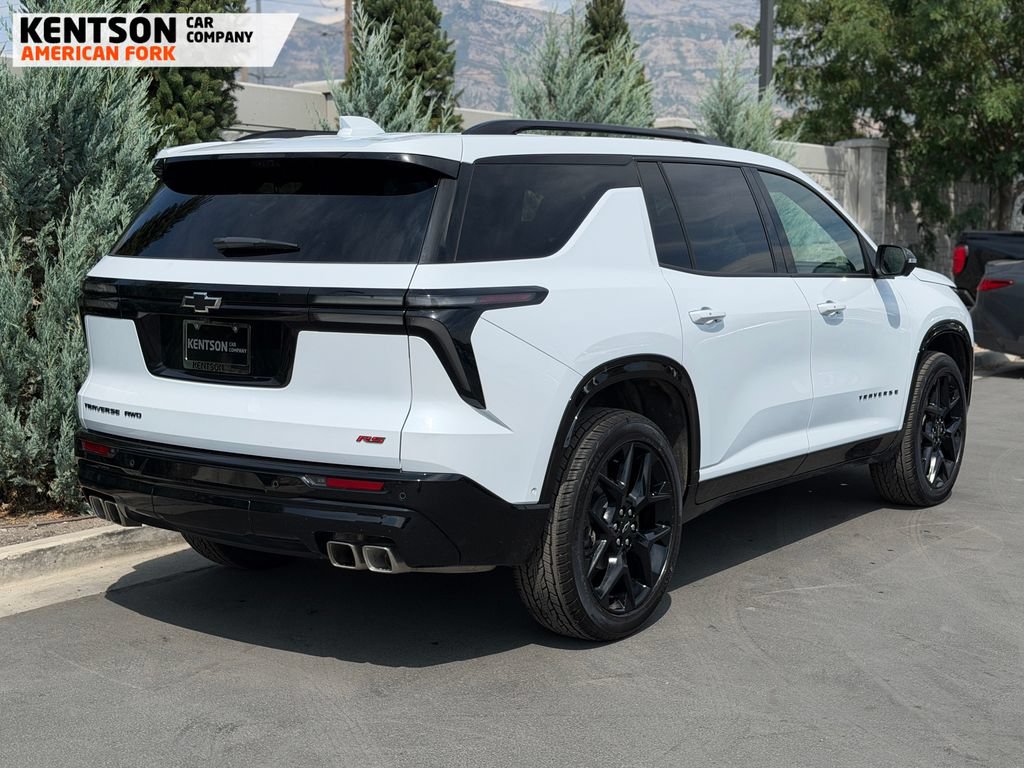 Used 2026 Chevrolet Traverse RS AWD/4WD image 6