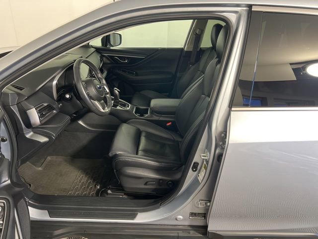 Used 2023 Subaru Outback Touring AWD/4WD image 17
