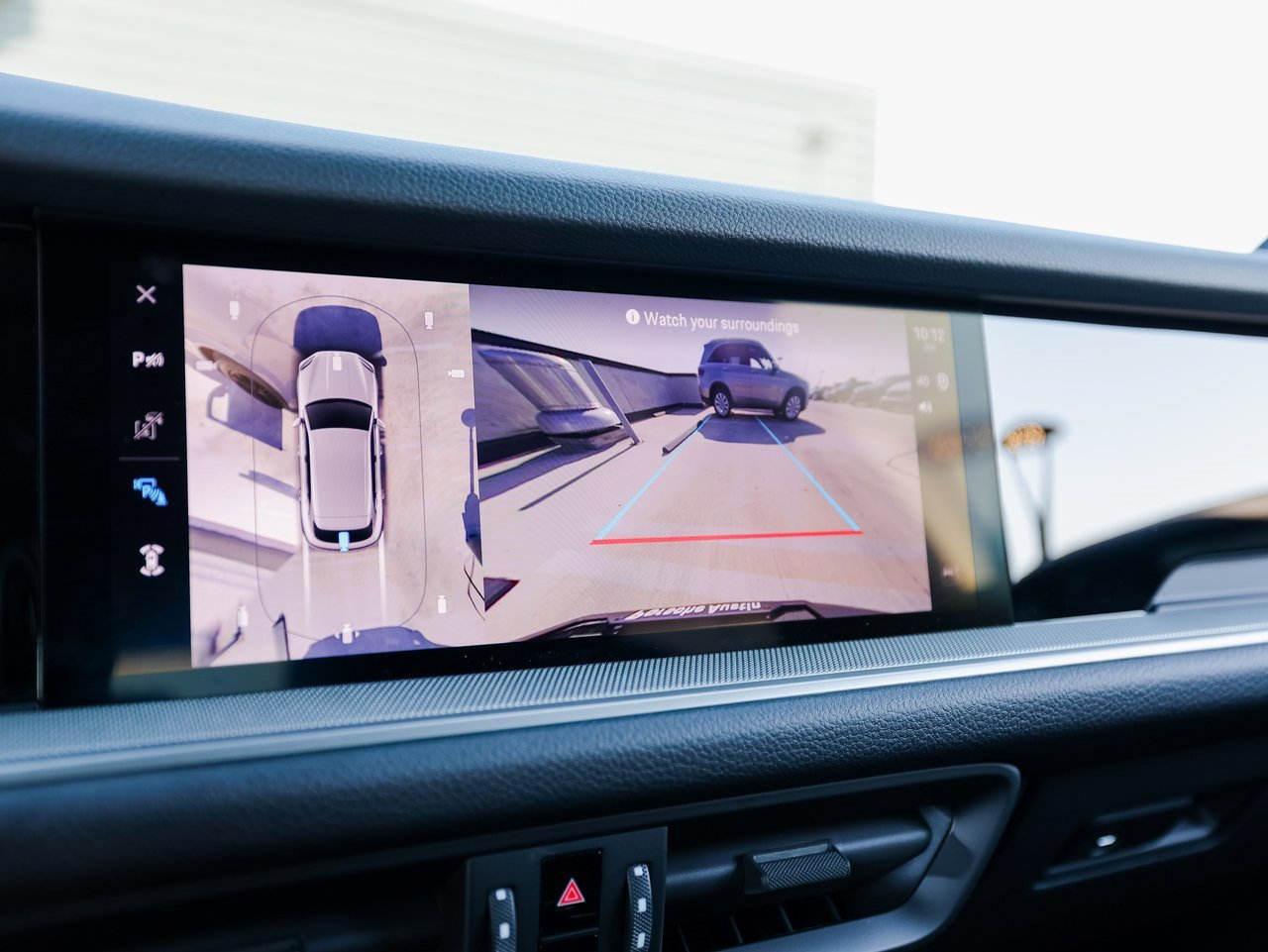 New 2025 Porsche Cayenne image 19