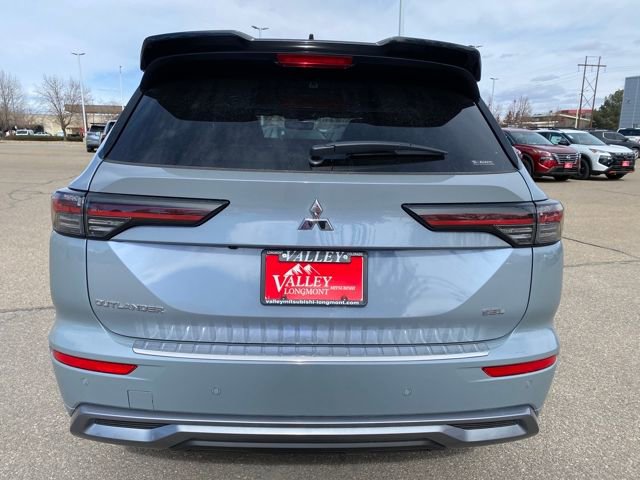 New 2026 Mitsubishi Outlander SEL image 4