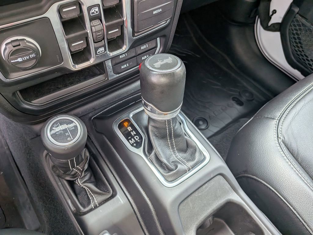 Used 2023 Jeep Wrangler Unlimited Sahara w/ Dual Top Group image 22