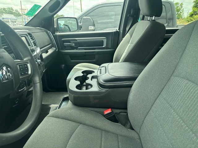 Used 2024 RAM 1500 Warlock AWD/4WD image 30