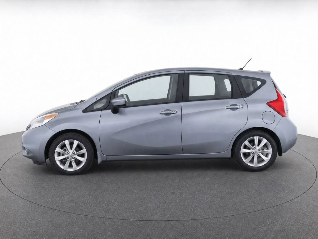 Used 2015 Nissan Versa Note w/ SL Tech Package FWD image 6