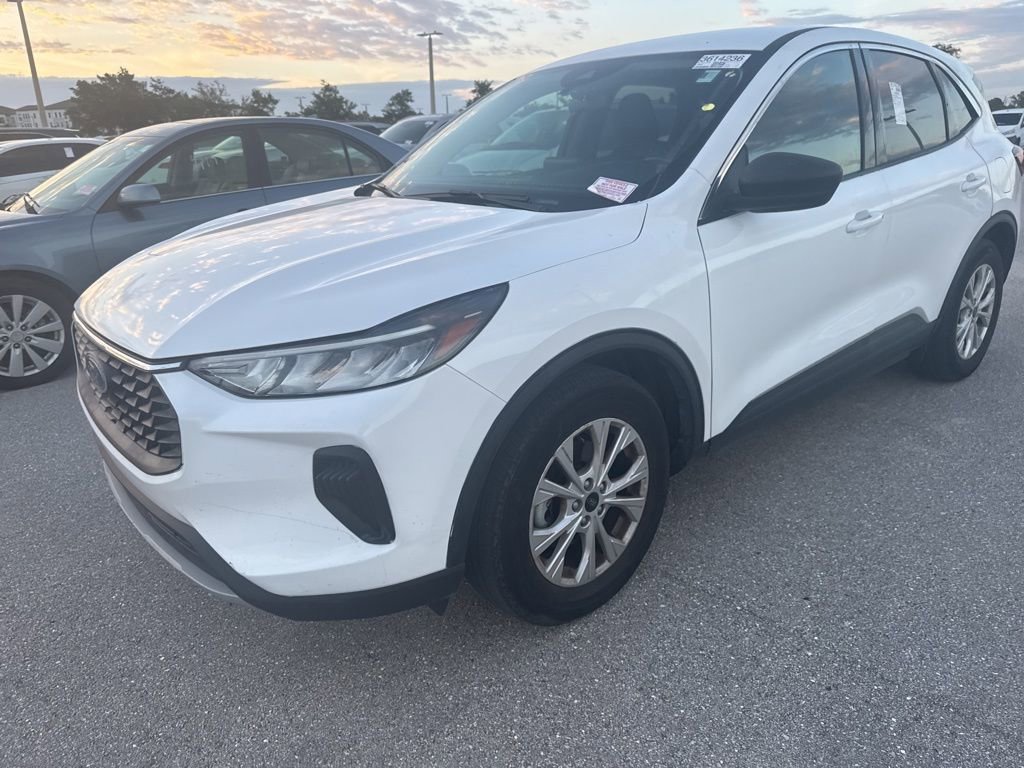 Used 2024 Ford Escape Active FWD image 9