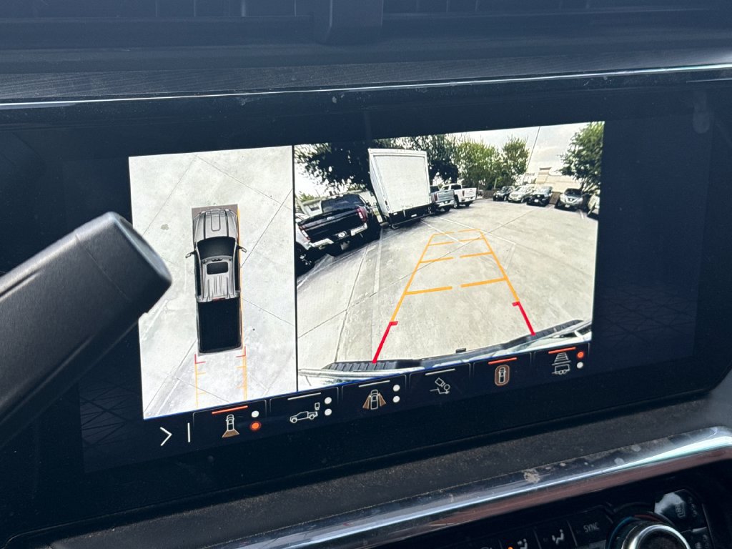 Used 2025 GMC Sierra 3500 Denali Ultimate AWD/4WD image 18