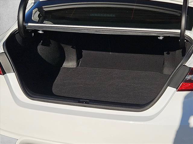 Certified 2022 Toyota Camry SE w/ Carpet Mat Package (TMS) FWD image 6