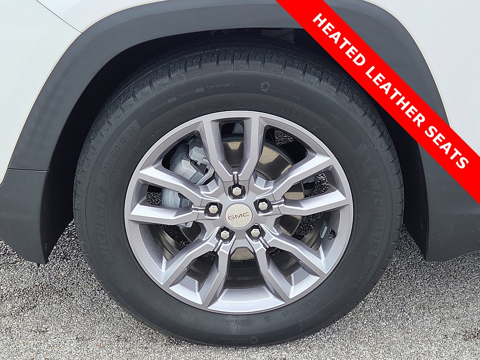 Used 2022 GMC Terrain SLT w/ Tech Package image 7