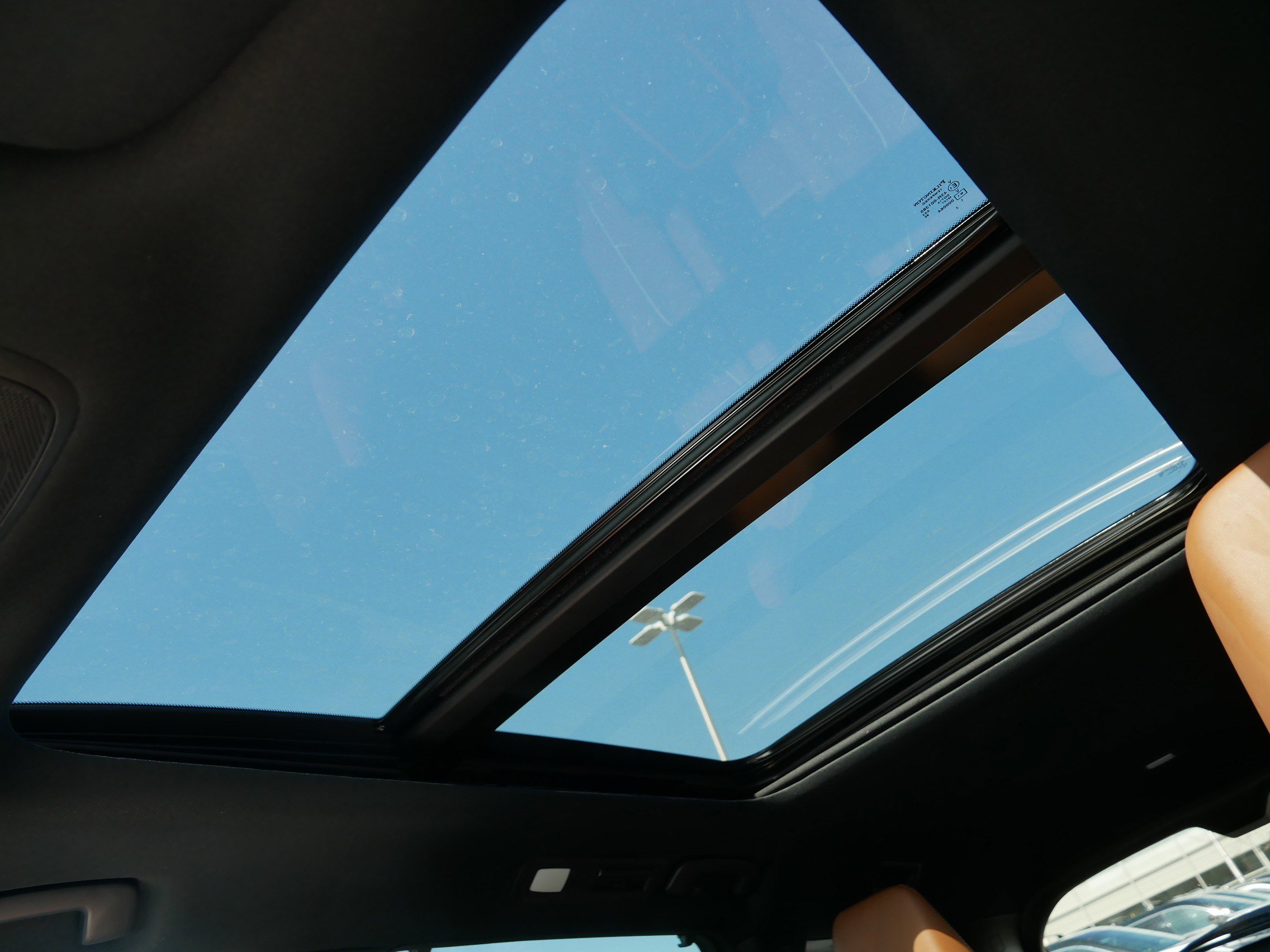 Certified 2023 INFINITI QX60 Autograph image 32