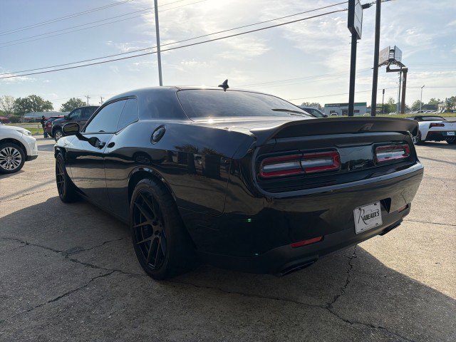 Used 2022 Dodge Challenger SRT Hellcat w/ Plus Package RWD image 8